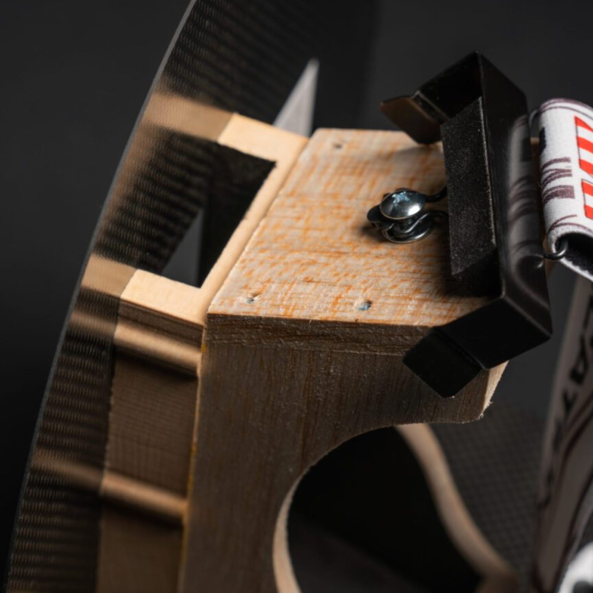 CMR Fabrications Carbon Ultralight Mini Black View Wooden Eyebox mount