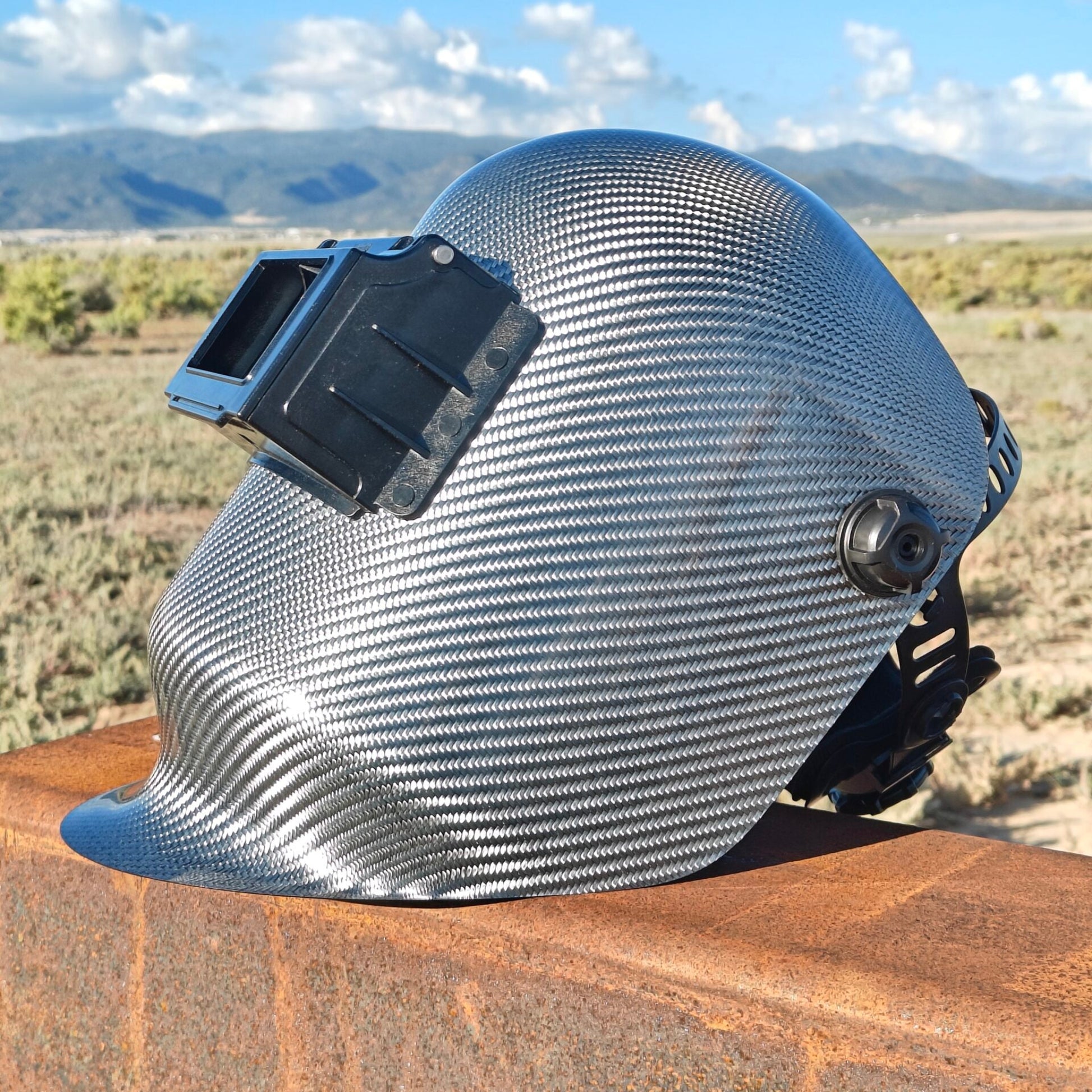 CMR Fabrications Pipeliner sugar scoop Carbon Fiber Welding Titanium Carbon Front Right Flipup Outdoor
