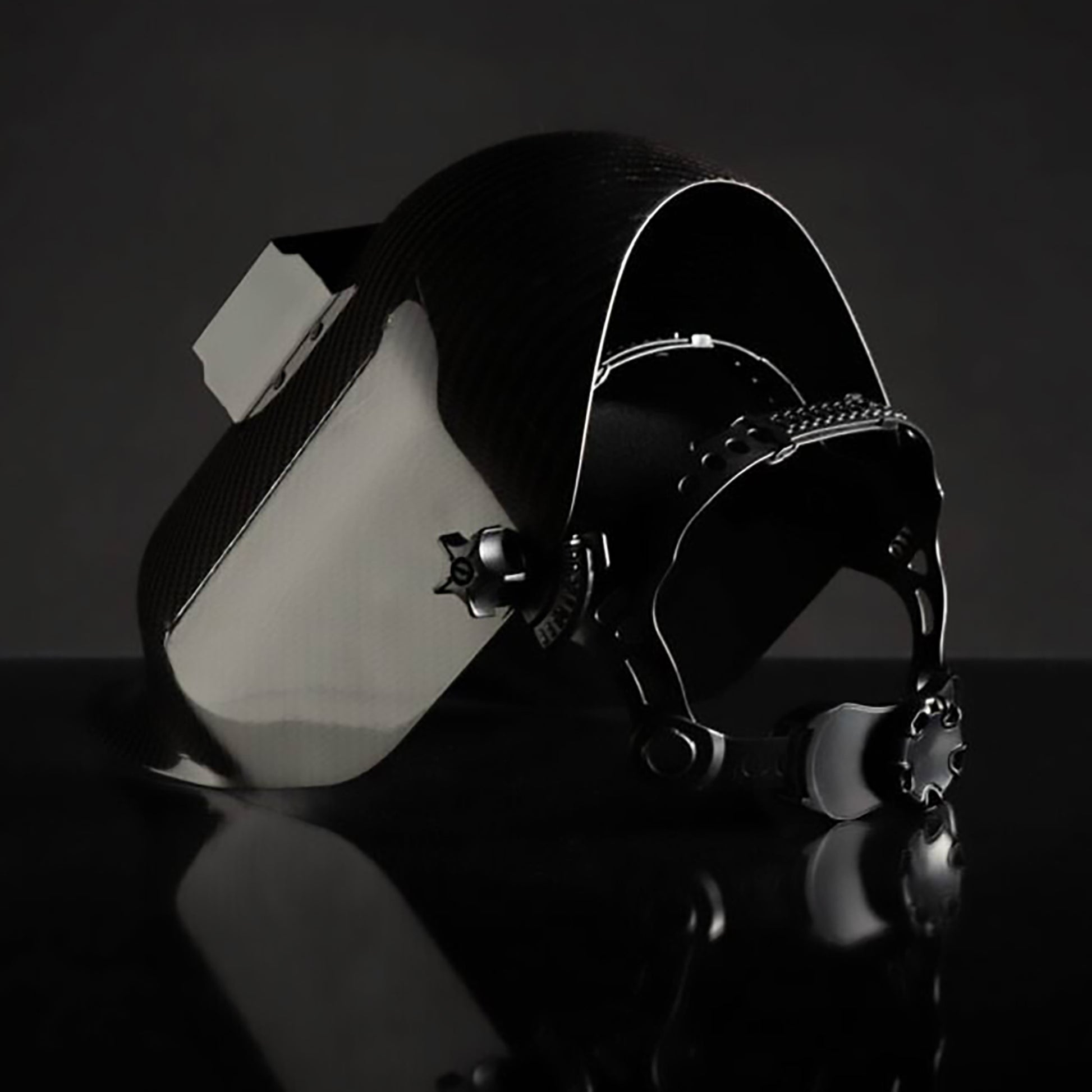 CMR Fabrications ratcheting headgear sugar scoop pipeliners welding hood side view